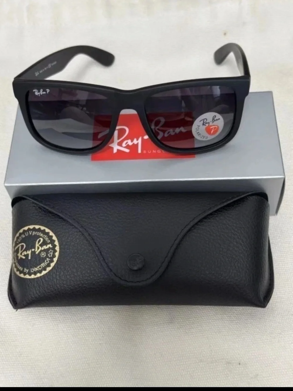 Ray-Ban Men’s Black Frame with Dark Gray Lenses Sunglasses